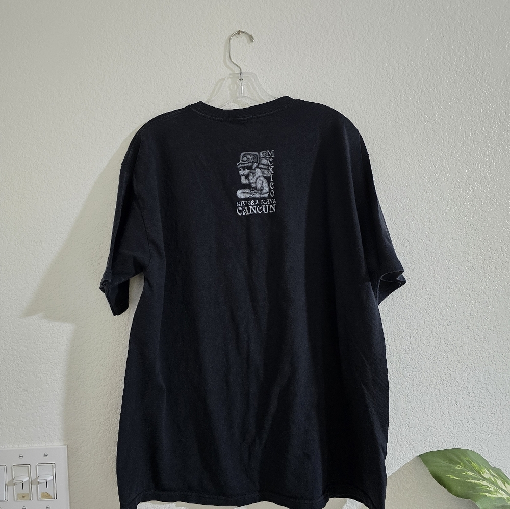 Calendario Maya/ Mexico/ Cancun Black T-Shirt, Size XL. - Picture 6 of 12